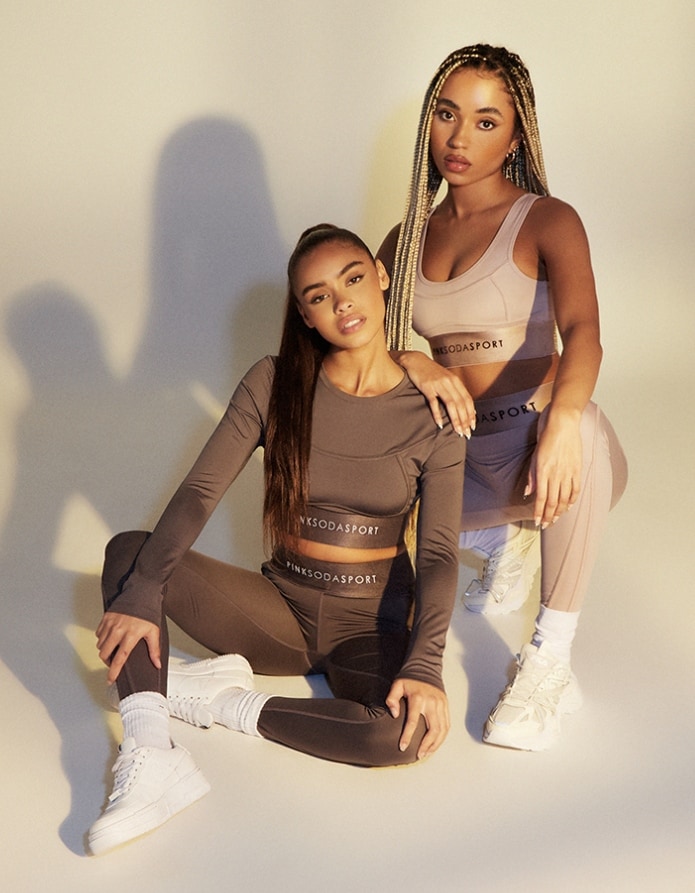 Mit viselj pilátesz közben?